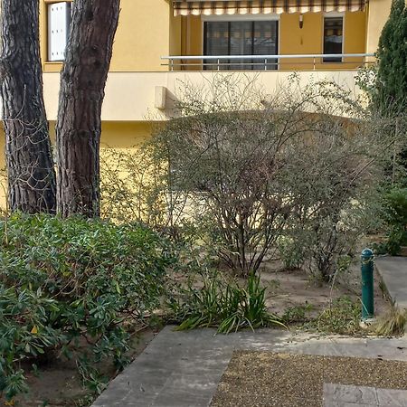 Frejus Plage, Appartement Entier , Piscine,Parking,Plage A 200M Екстер'єр фото
