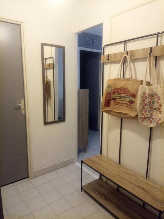 Frejus Plage, Appartement Entier , Piscine,Parking,Plage A 200M Екстер'єр фото